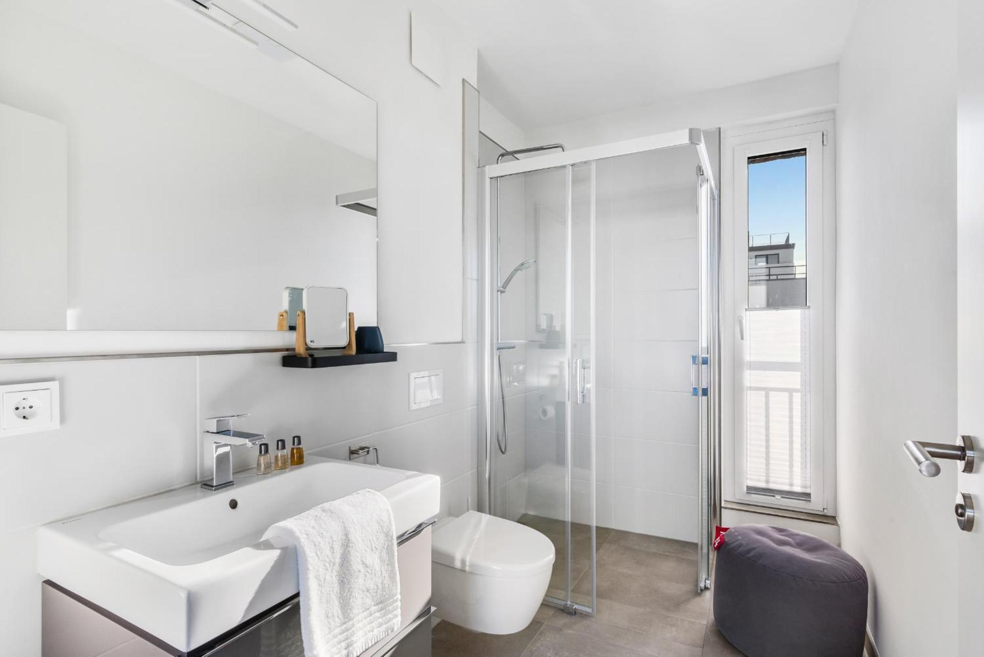 Villa King Erste Lage, Dachterrasse, Meerblick, Carport, Kamin, Sauna, Terrasse, Aussenrolllaeden 奥尔本尼兹 外观 照片