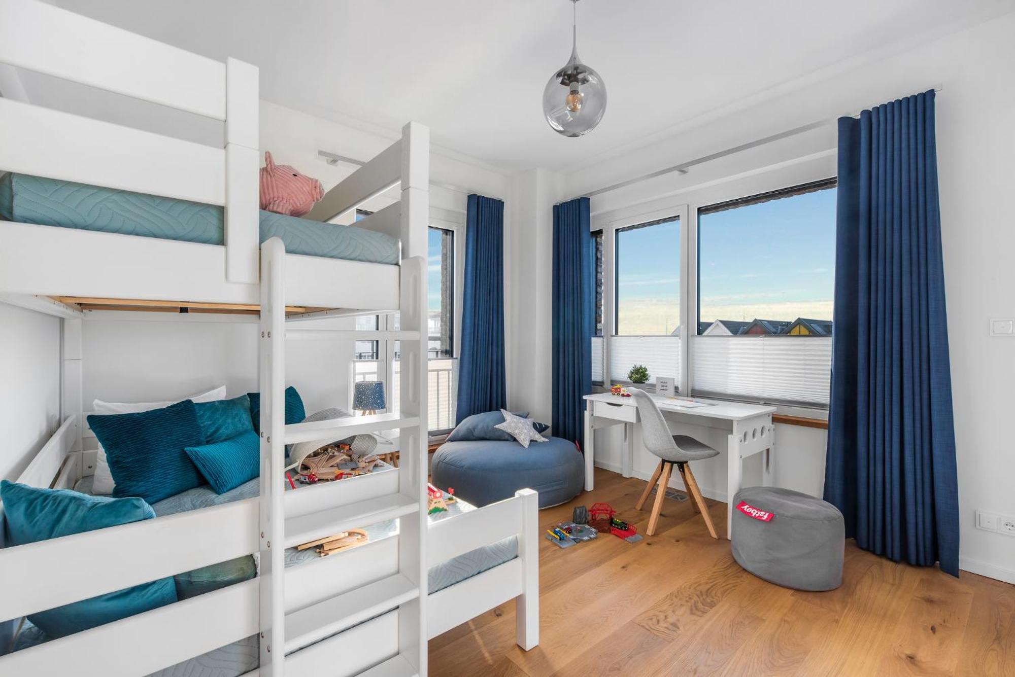 Villa King Erste Lage, Dachterrasse, Meerblick, Carport, Kamin, Sauna, Terrasse, Aussenrolllaeden 奥尔本尼兹 外观 照片