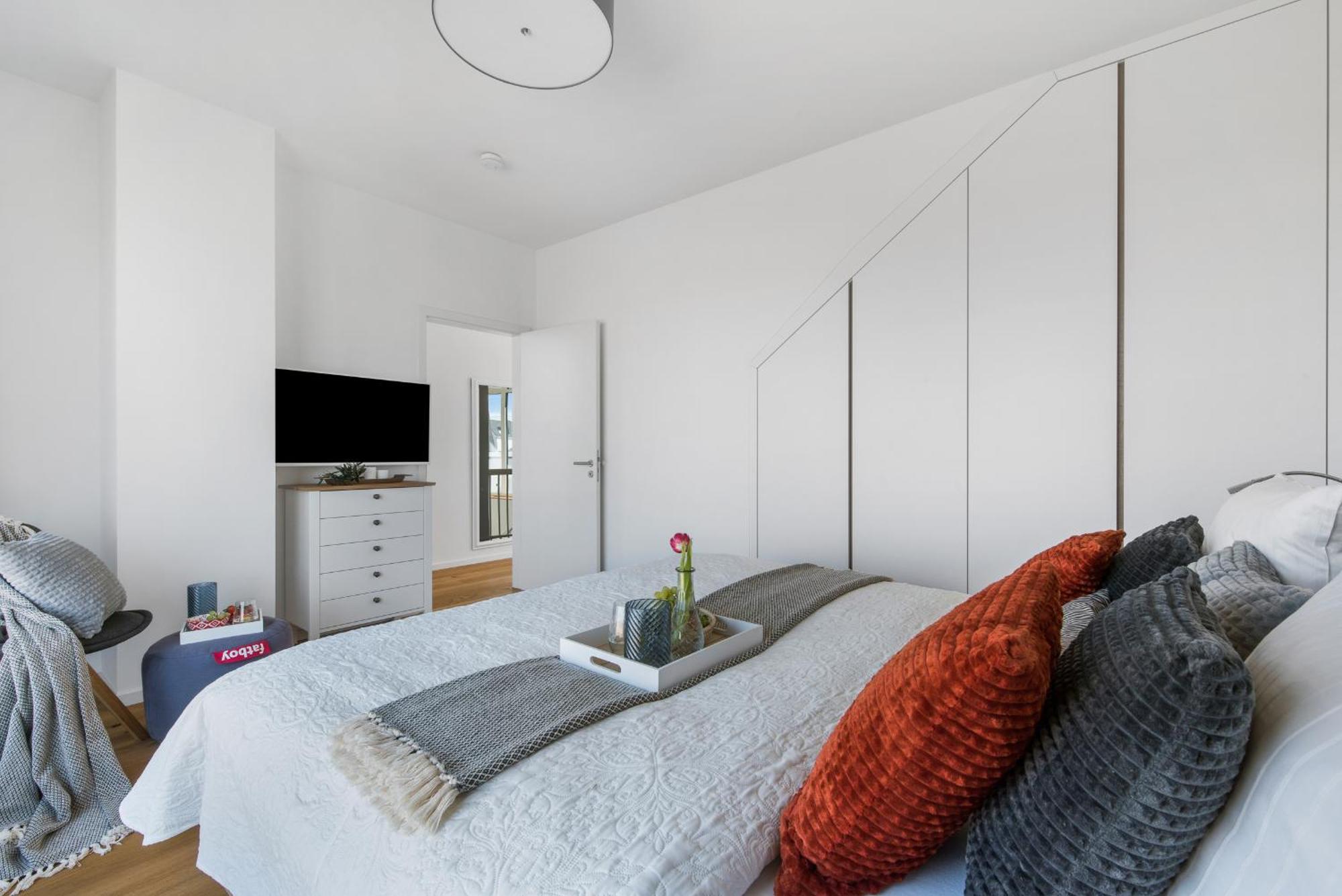 Villa King Erste Lage, Dachterrasse, Meerblick, Carport, Kamin, Sauna, Terrasse, Aussenrolllaeden 奥尔本尼兹 外观 照片